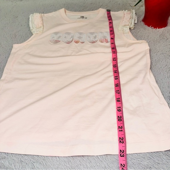 2B gold chains peplum top - Picture 4 of 11